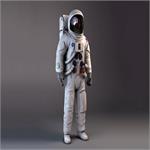لباس فضانوردان چگونه آنها را در فضا زنده نگه می‌دارد؟